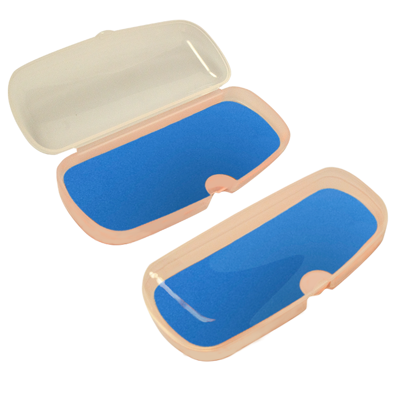 Plastic Case w Custom Insert Plastic Case w Custom Insert